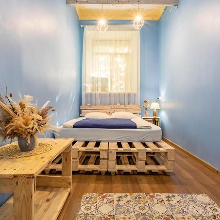 Garis Factory Hostel Κίεβο Εξωτερικό φωτογραφία