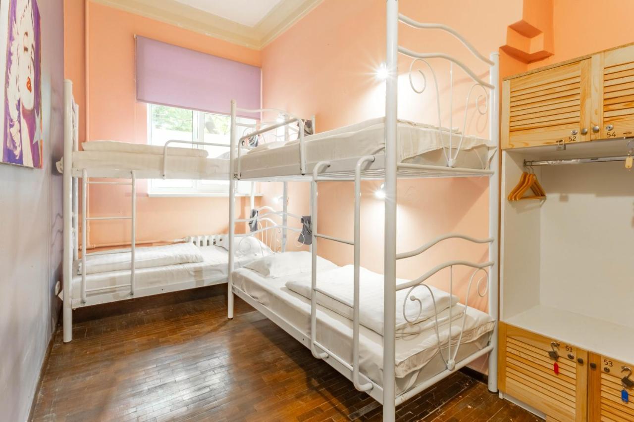 Garis Factory Hostel Κίεβο Εξωτερικό φωτογραφία